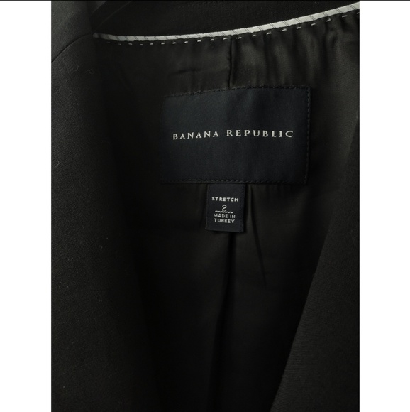 Banana Republic women's black blazer - Picture 4 of 5